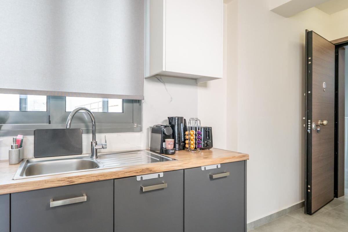 Iaira Apartment Athena Bagian luar foto