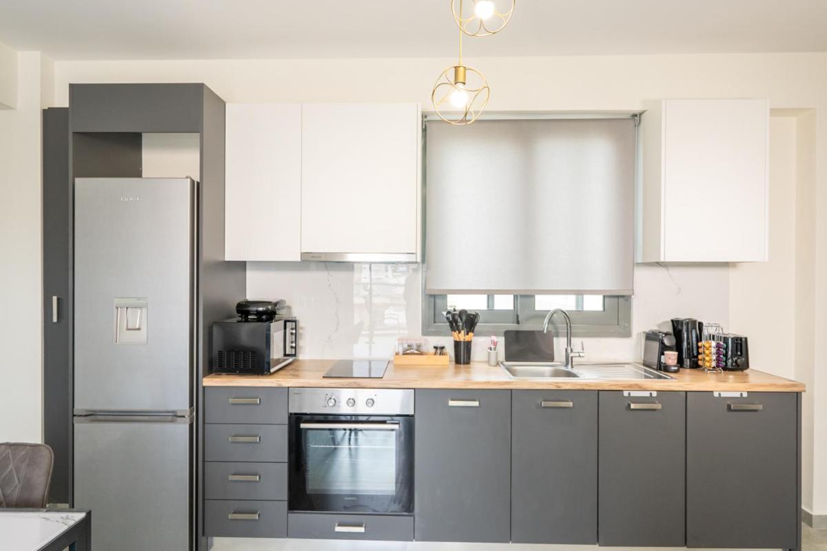 Iaira Apartment Athena Bagian luar foto