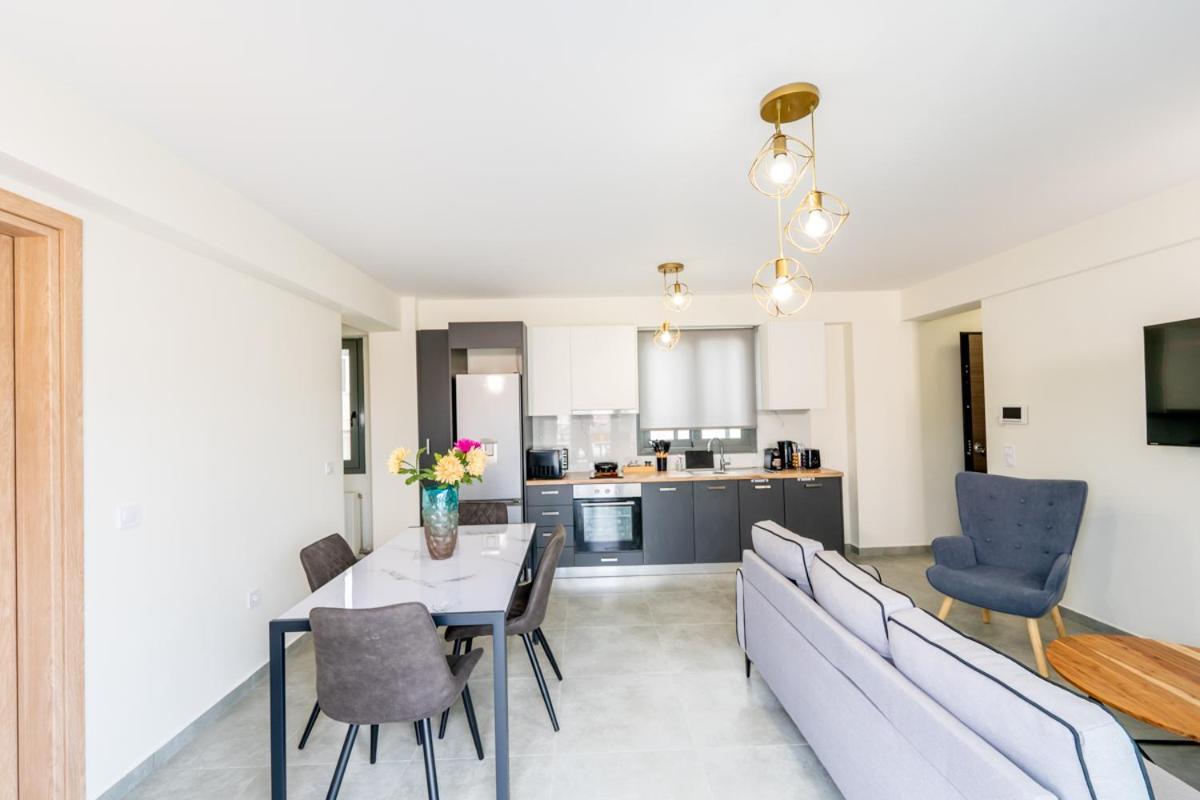 Iaira Apartment Athena Bagian luar foto