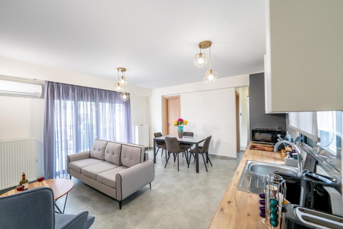 Iaira Apartment Athena Bagian luar foto