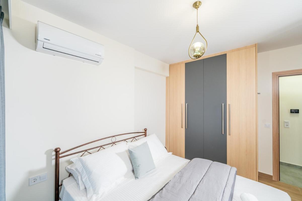 Iaira Apartment Athena Bagian luar foto