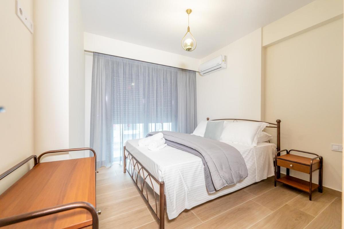 Iaira Apartment Athena Bagian luar foto