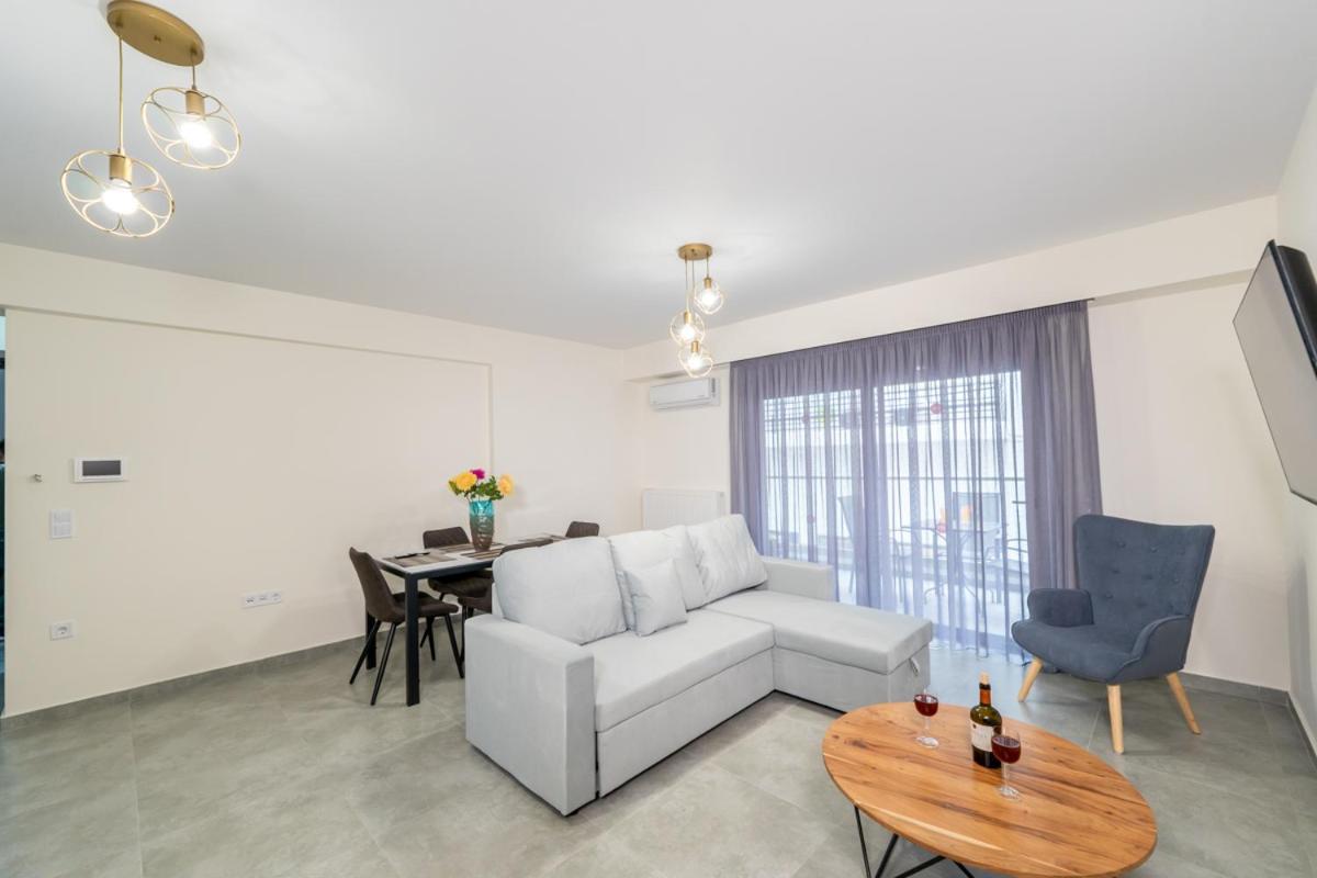 Iaira Apartment Athena Bagian luar foto