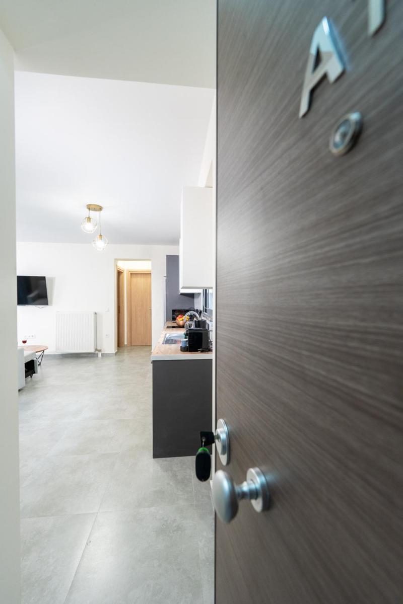 Iaira Apartment Athena Bagian luar foto