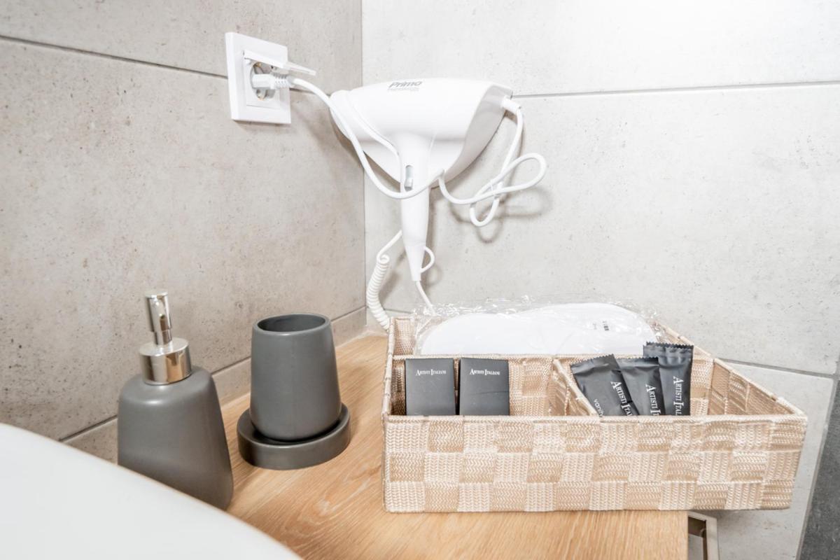 Iaira Apartment Athena Bagian luar foto
