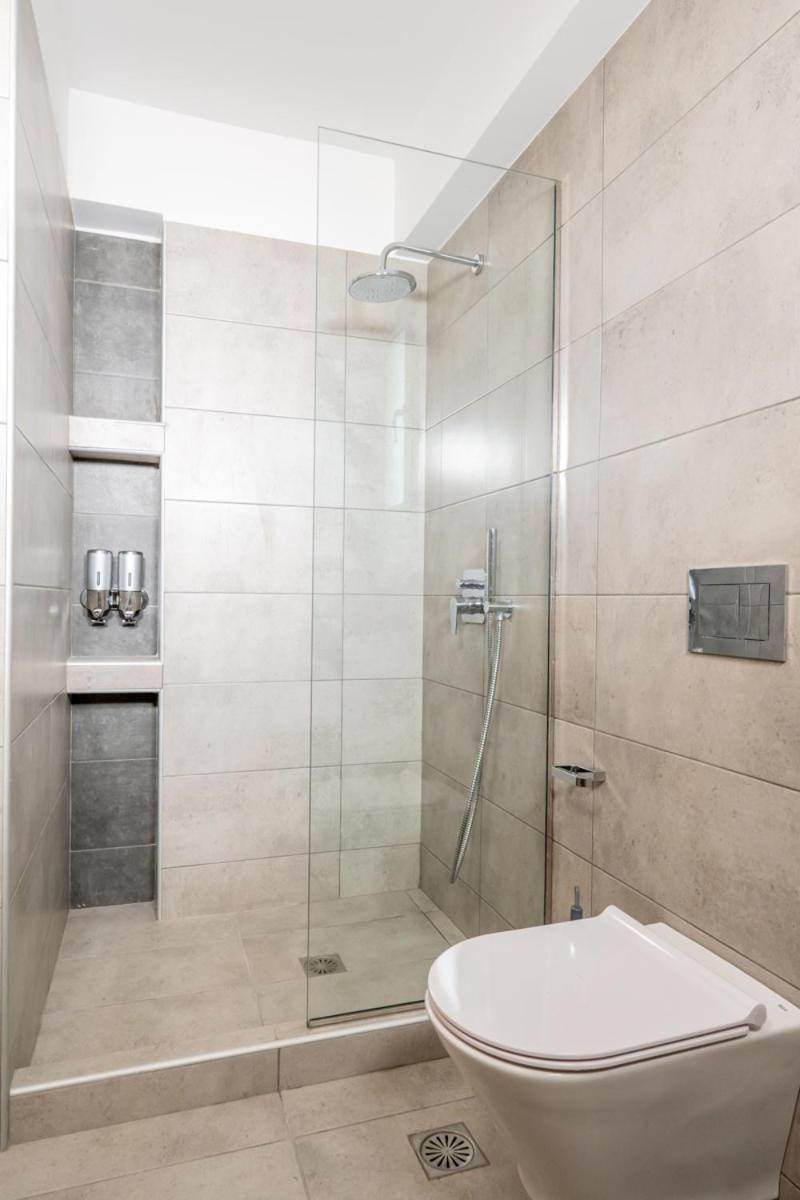 Iaira Apartment Athena Bagian luar foto