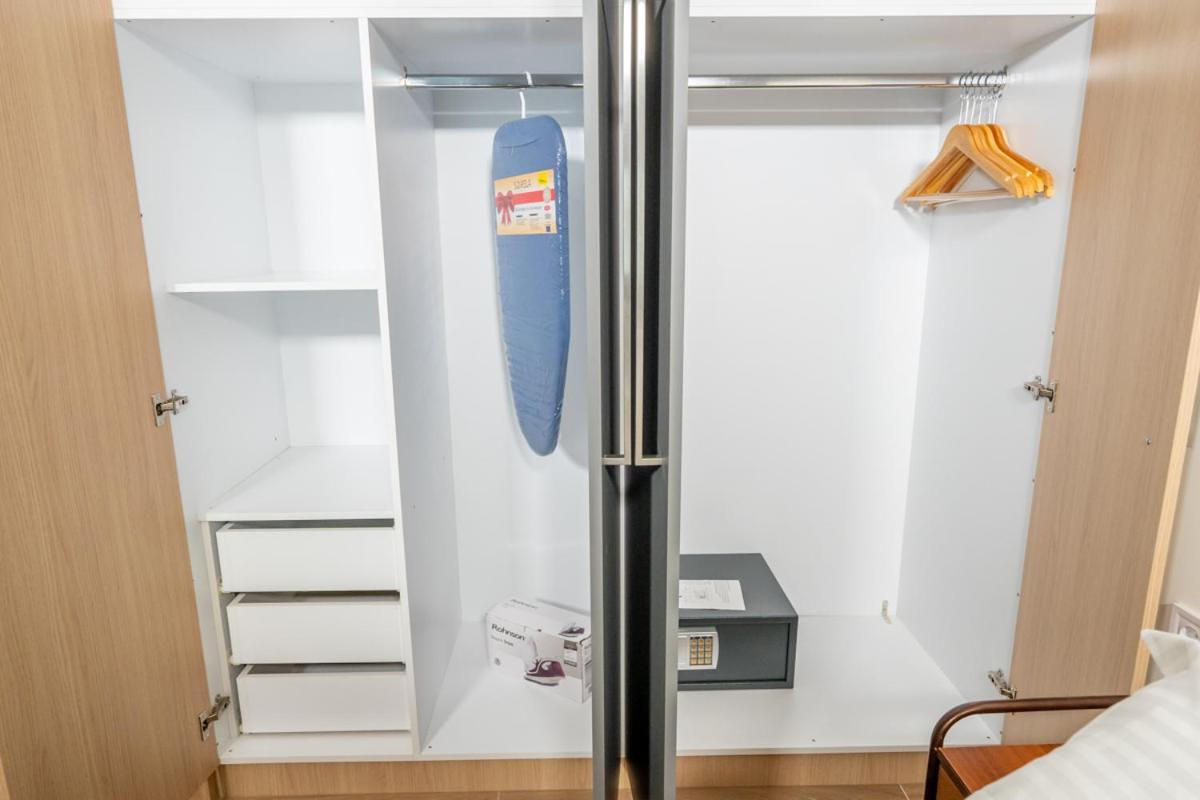 Iaira Apartment Athena Bagian luar foto