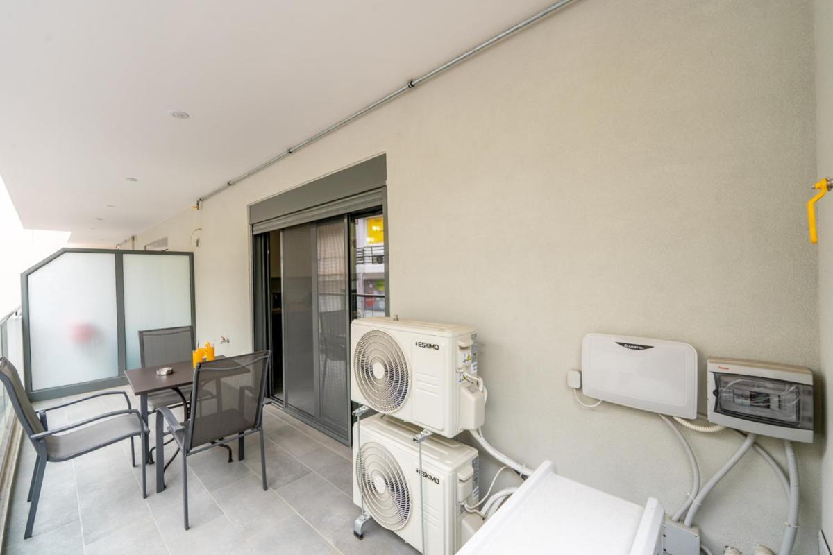 Iaira Apartment Athena Bagian luar foto